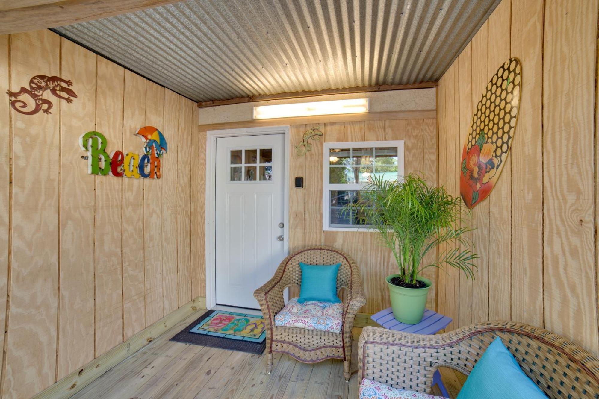 Ocean Isle Beach Studio With Patio - 1 Mi To Pier! Exterior foto