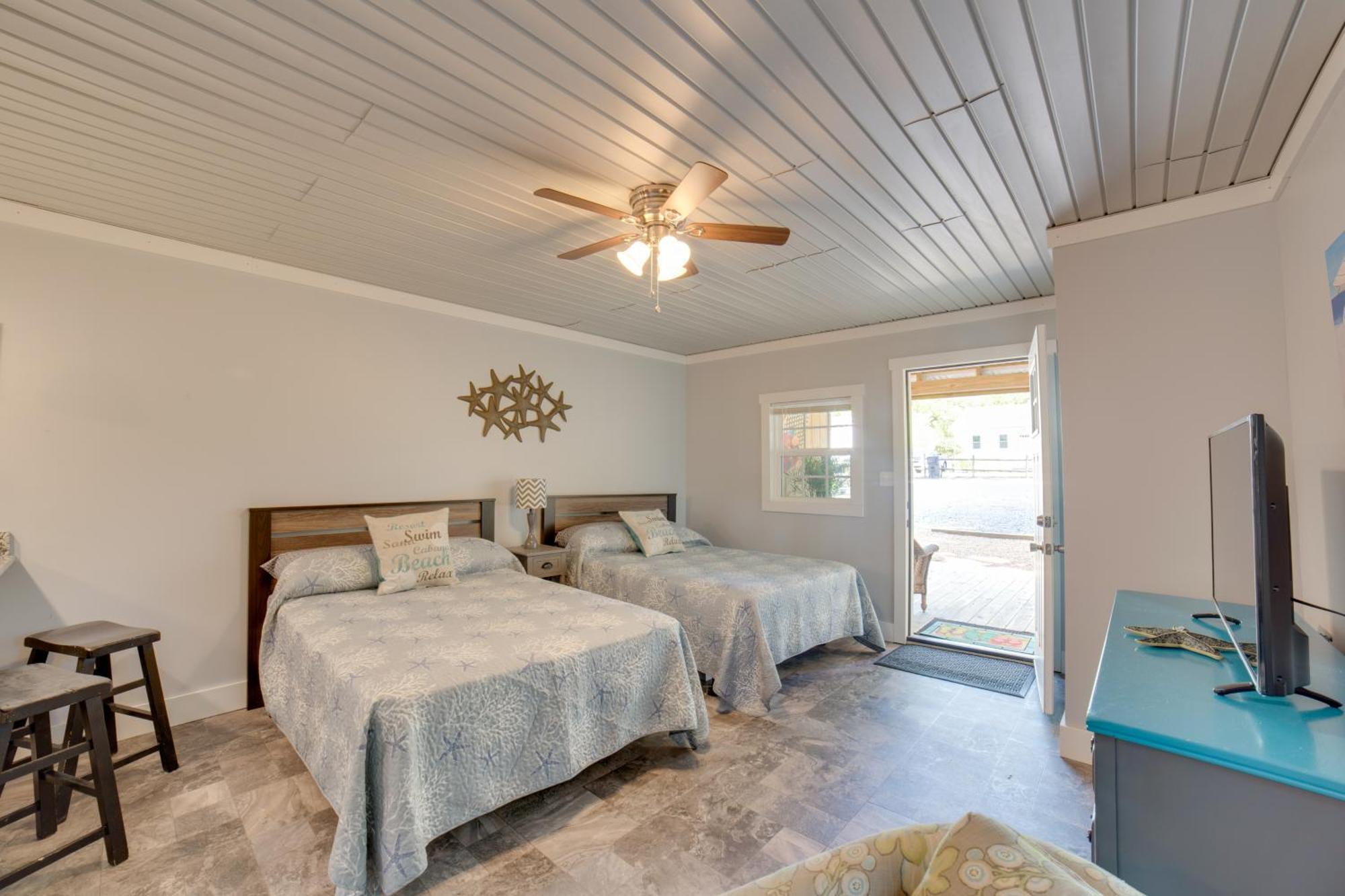 Ocean Isle Beach Studio With Patio - 1 Mi To Pier! Exterior foto